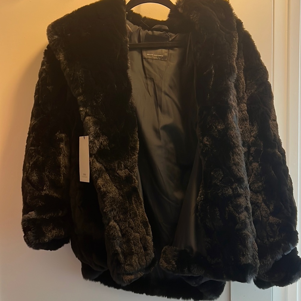 Zara Woman Faux Fur Jacket w Hoodie